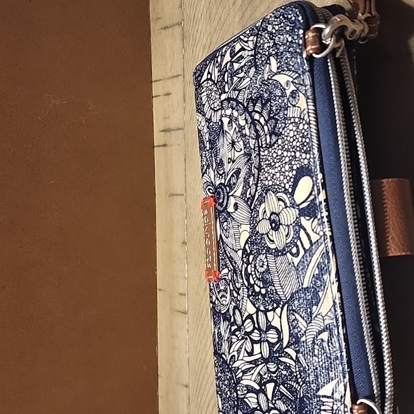 Wallet - Picture 10 of 12